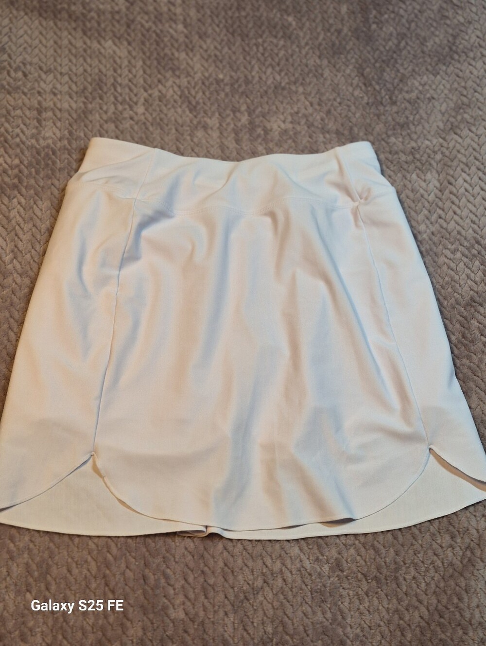 Cagola Women’s White Swim or Athletic Skort, Size Small, Like New